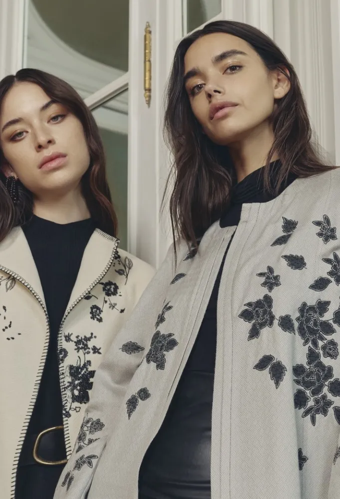 عباية من موزان Mauzan - الصورة من العلامة