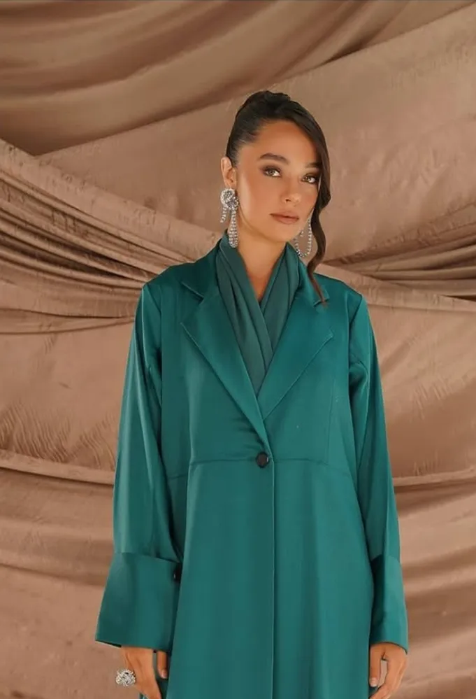 عباية من هانية البريكان Hania Collection - الصورة من إنستغرام الماركة