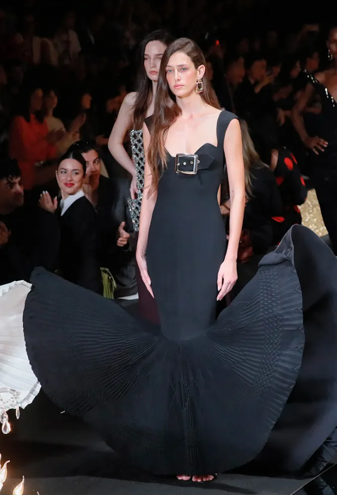 فستان من إيزابيل سانشيز Isabel Sanchis - الصورة من Launchmetrics/Spotlight ©