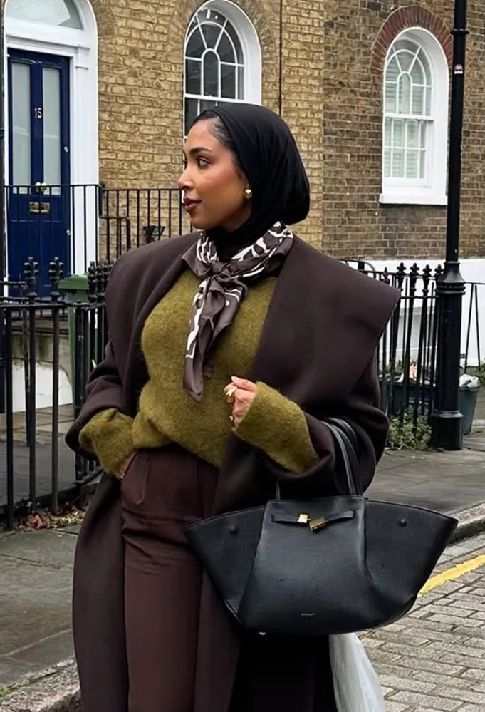 مدونة الموضة نعيمة بيجوم- الصورة من حسابها على إنستغرام