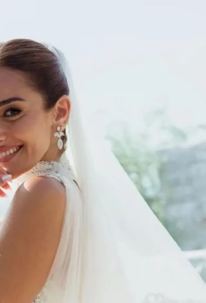 حصاد عام 2025: أبرز أساليب مكياج وشعر النجمات العرائس.. لمسات راقية تلهم العروس