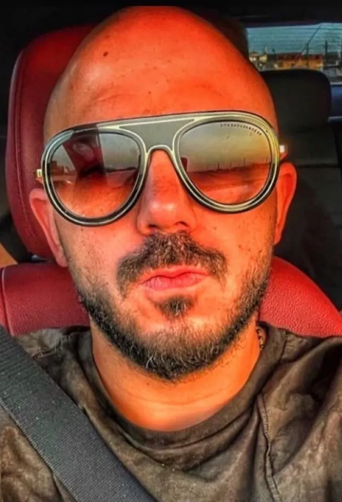 محمود العسيلي بعد الزواج 4 مرات: مفيش حب من أول نظرة