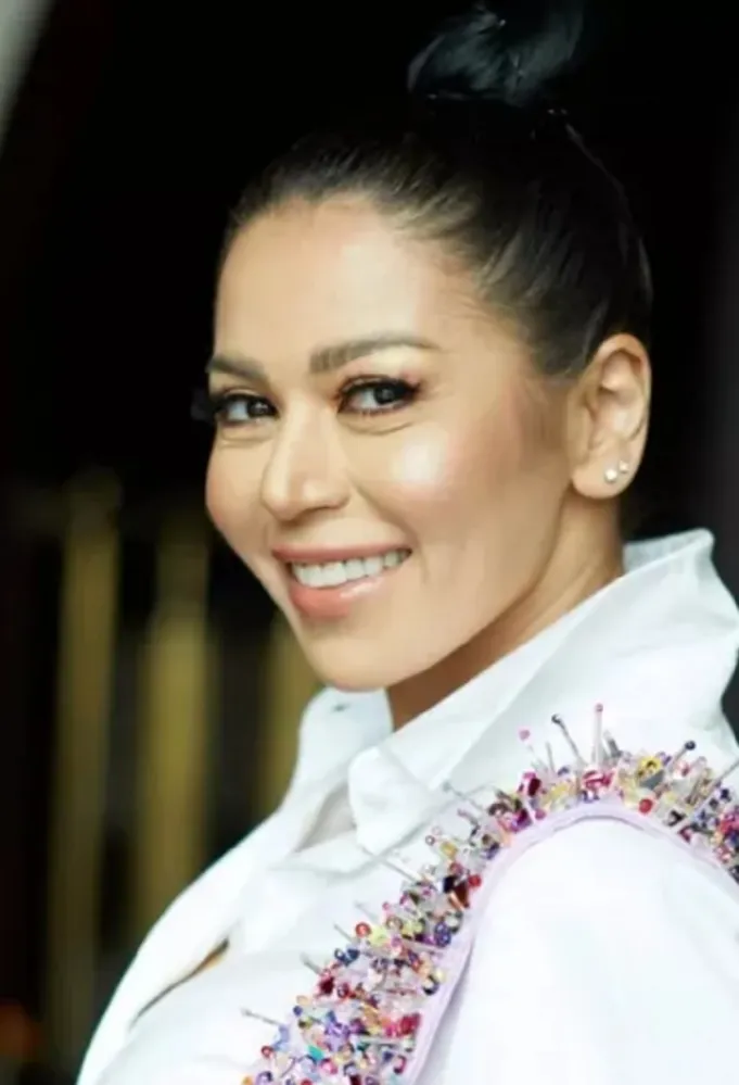 لقاء الخميسي آخرهن.. كيف تجاوزت النجمات الأزمات العاطفية؟