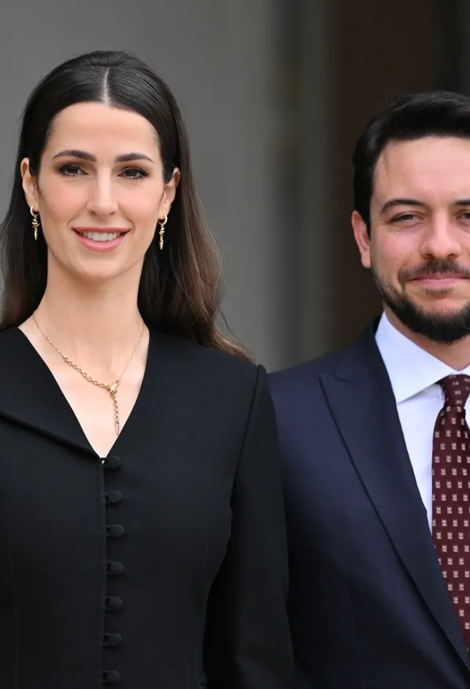 ولي عهد الأردن الأمير الحسين بن عبدالله الثاني وزوجته الأميرة رجوة الحسين (مصدر الصورة  Mustafa YalcinAnadolu via Getty Images)