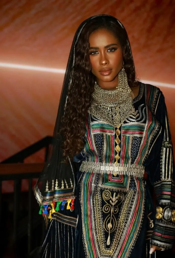 داليا مبارك بالزي التراثي - الصورة من صفحتها على انستغرام 