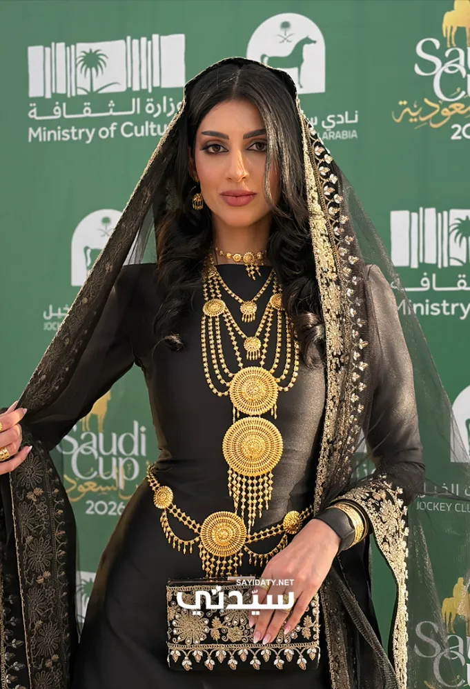 مدونة الأزياء والمجوهرات رغد سليمان- تصوير خاص سيدتي