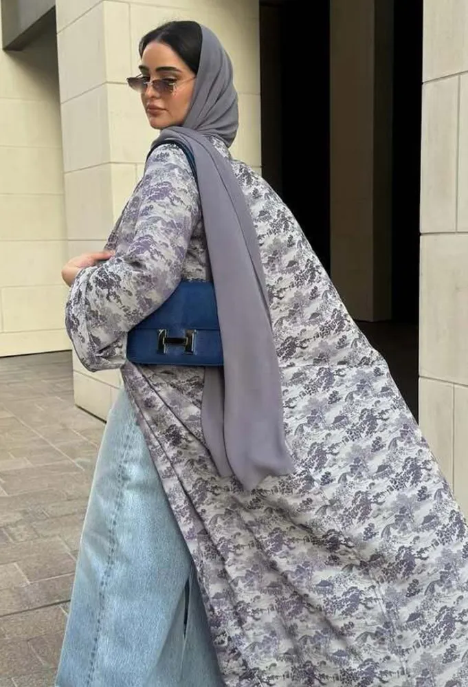 مدونة الموضة سمر الأحمد - الصورة من حسابها على انستغرام