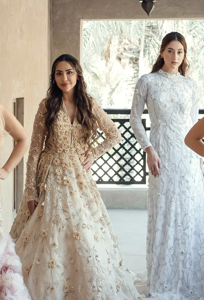 تصميم من منيار Miniaar - الصورة من العلامة  