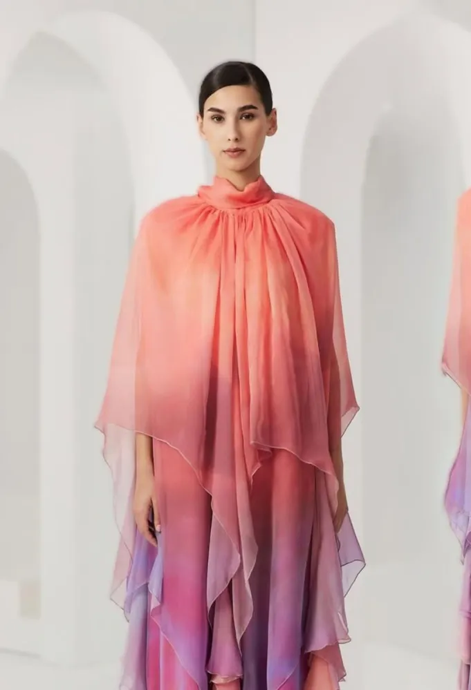 فستان ربيعي من علامة ذا سين Tha Seen-  الصور من العلامة 