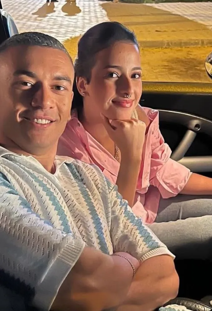 هنا تحاول الهروب خلال الحلقة السابعة من مسلسل تحت السن