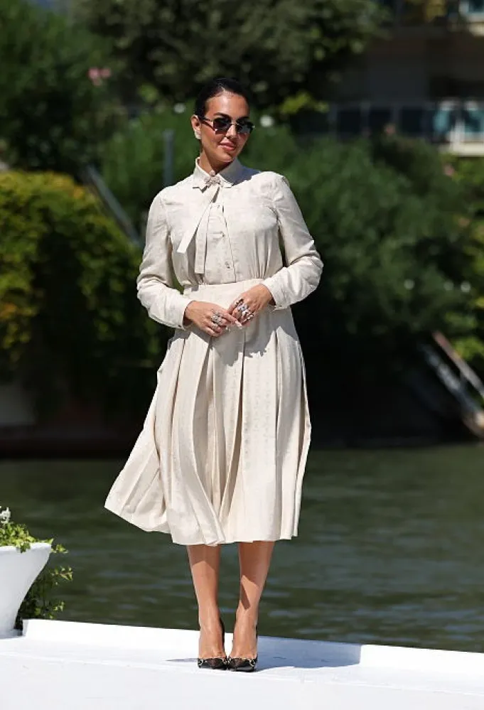 جورجينا رودريغيز Georgina Rodríguez في فينيسيا - مصدر الصورة: Carlo Paloni/Getty Images)