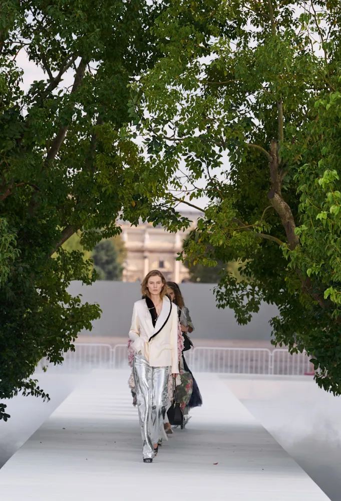 مجموعة ديور Dior الأزياء الجاهزة ربيع وصيف 2027 - الصورة من الصورة من Launchmetrics/Spotlight © 