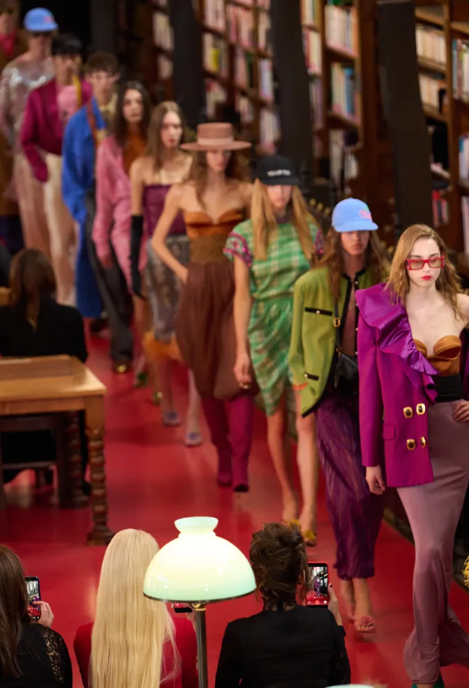 فالنتينو Valentino ربيع وصيف 2027 - الصورة من العلامة