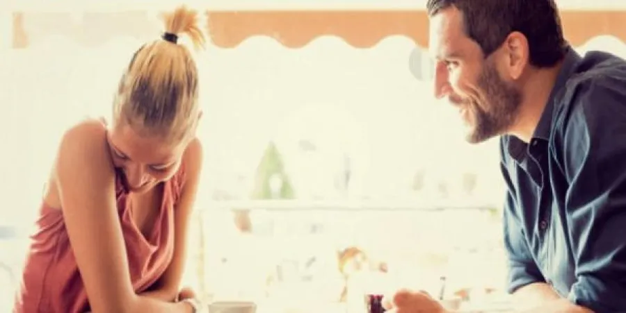 الأسئلة التي تحب الفتاة سماعها