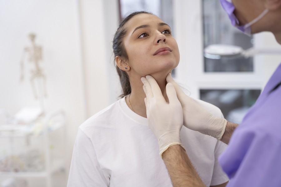 يزداد خطر الإصابة بسرطان الغدد الليمفاوية اللاهودجكين مع اضطرابات الجهاز المناعي (المصدر: Freepik) يزداد خطر الإصابة بسرطان الغدد الليمفاوية اللاهودجكين مع اضطرابات الجهاز المناعي (المصدر: Freepik)