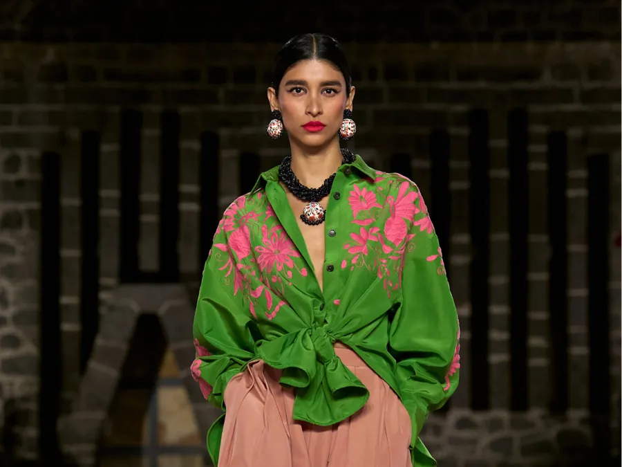 إطلالة من كارولينا هيريرا Carolina Herrera- الصورة من Launchmetrics/Spotlight ©