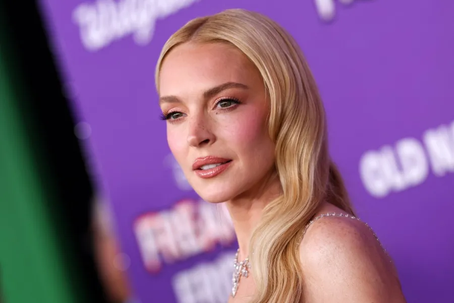 ليندسي لوهان في لوس أنجلوس ( Lindsay Lohan in Los Angeles ). مصدر الصورة:VALERIE MACON / AFP