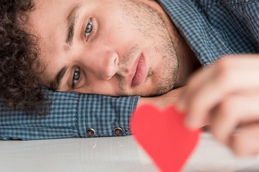 نقاط ضعف رجل العذراء في الحب والعمل