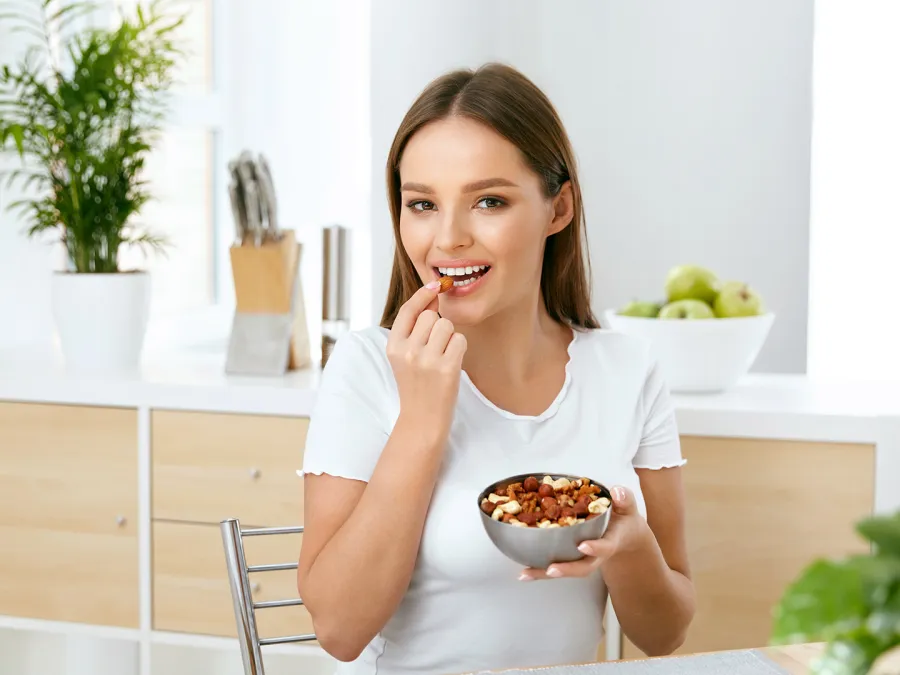 المكسرات تعزز صحة الدماغ
