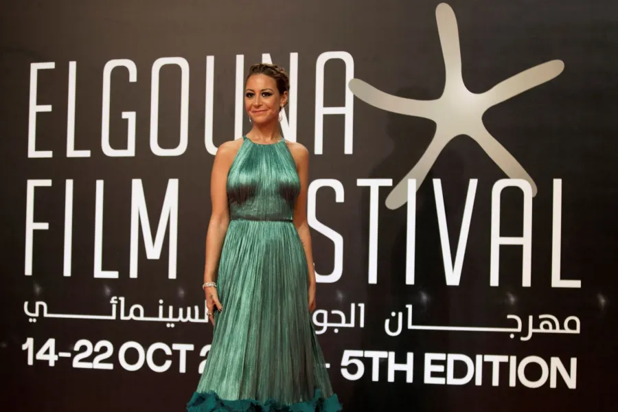 منة شلبي Menna Shalabi من مهرجان الجونة 2021. مصدر الصورة: Khaled DESOUKI / AFP