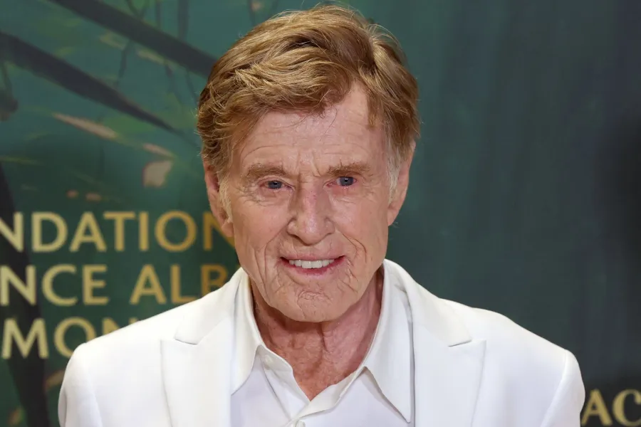روبرت ريدفورد في موناكو (Robert Redford in Monaco). مصدر الصورة: Valery HACHE / AFP