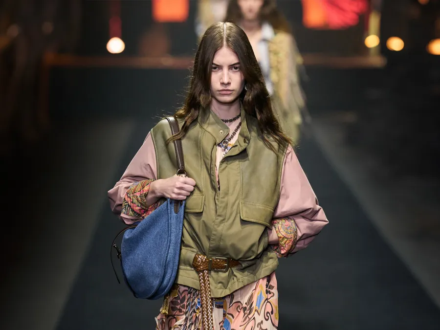من عرض إترو Etro لربيع وصيف 2026 -الصور من Launchmetrics/Spotlight ©