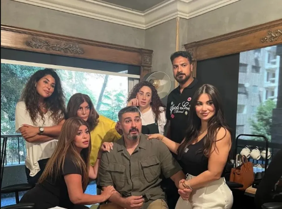 كواليس بروفات مسلسل كلهم بيحبوا مودي - الصورة من حساب ياسر جلال على إنستغرام