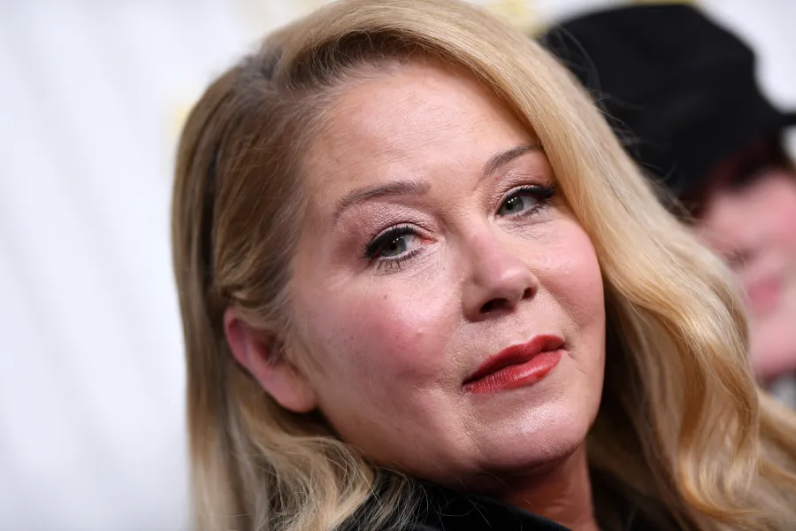 كريستينا آبلجيت Christina Applegate في Guild Awards كاليفورنيا. مصدر الصورة VALERIE MACON / AFP