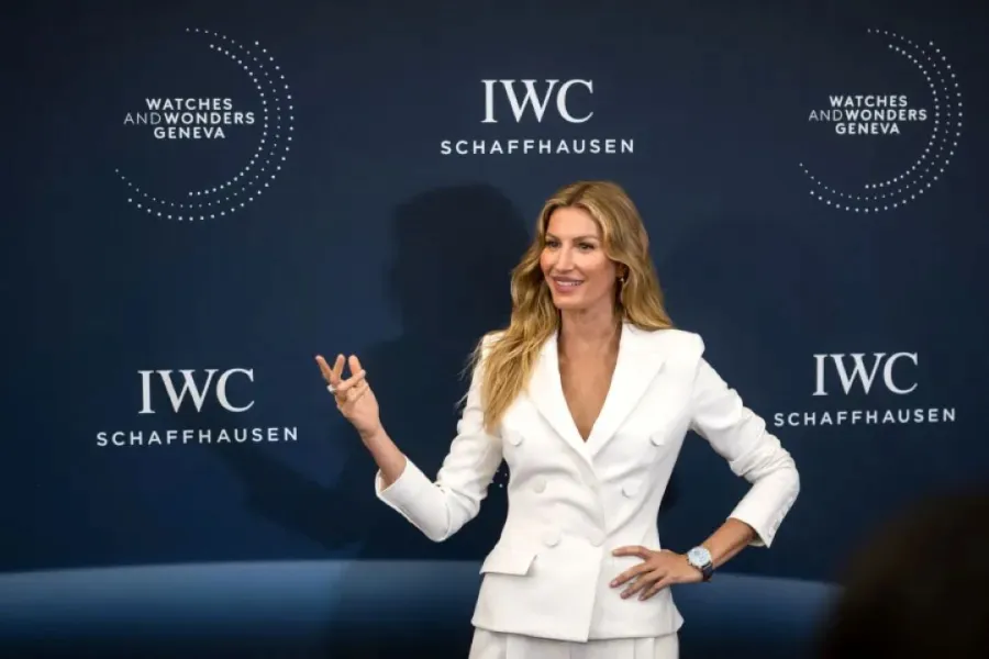 جيزيل بوندشين Gisele Bundchen في جينيف- مصدر الصورة: (Fabrice COFFRINI / AFP)
