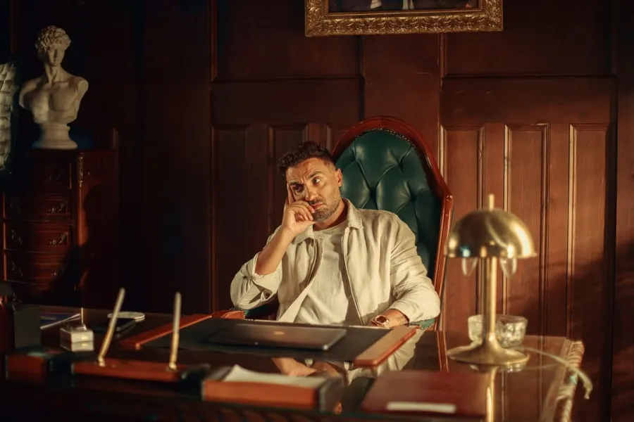 أحمد فهمي من كواليس مسلسل ابن النادي- الصورة من حسابه الرسمي على إنستغرام