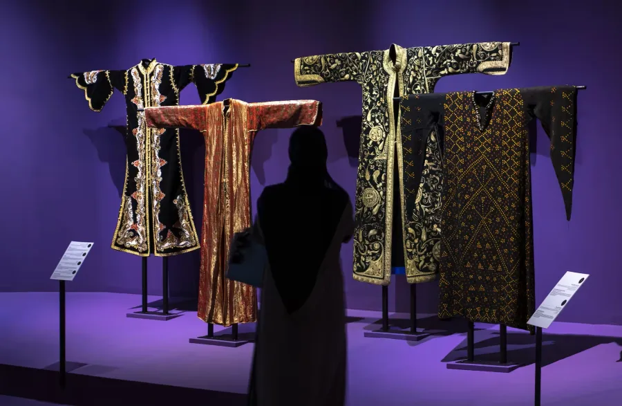الأزياء السعودية - الصورة من الموقع الرسمي لهيئة الأزياء السعودية الأزياء السعودية - الصورة من الموقع الرسمي لهيئة الأزياء السعودية