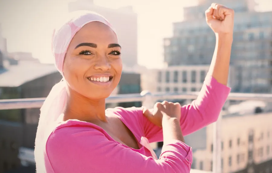 عبارات تشجيع لمريضات سرطان الثدي