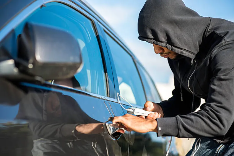 تفسير حلم سرقة سيارتي في المنام 