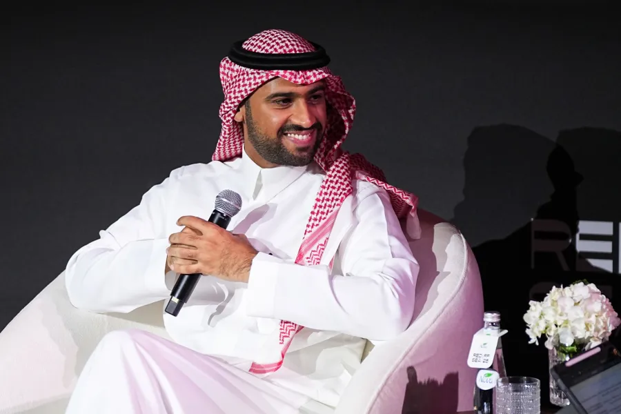 فيصل بالطيور