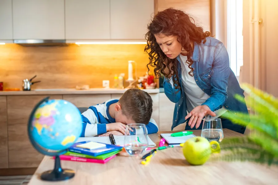 صورة لأم مع طفلها