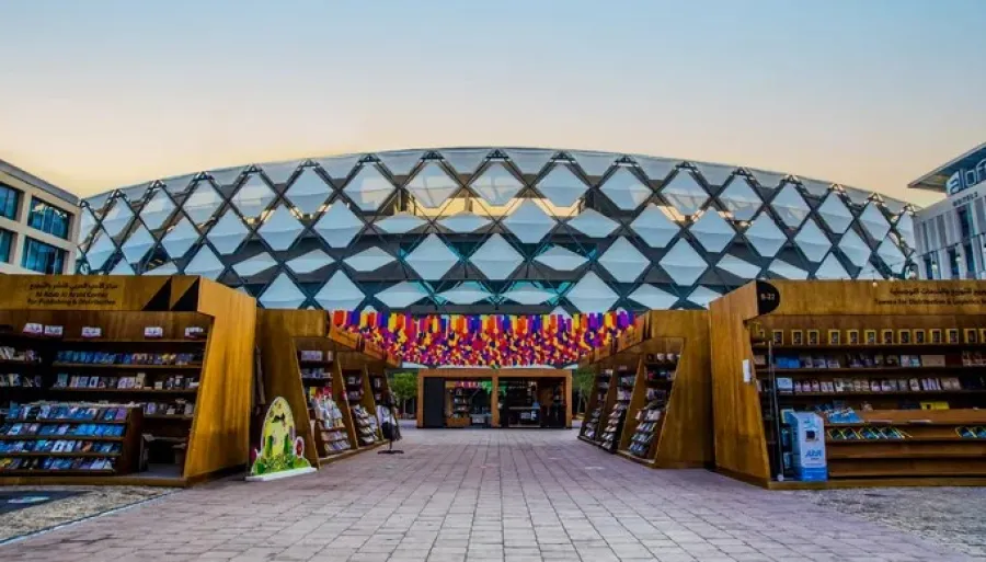 مهرجان العين للكتاب. الصورة من مكتب أبوظبي الإعلامي