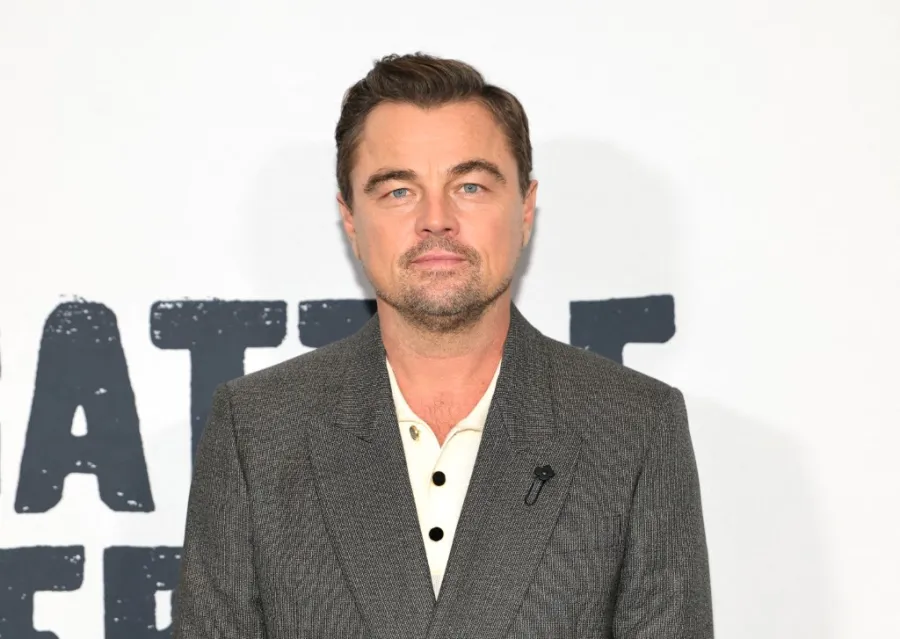 ليوناردو دي كابريو في نيويورك -Leonardo DiCaprio in New York City- (مصدر الصورة: Dia Dipasupil / GETTY IMAGES NORTH AMERICA / Getty Images via AFP)