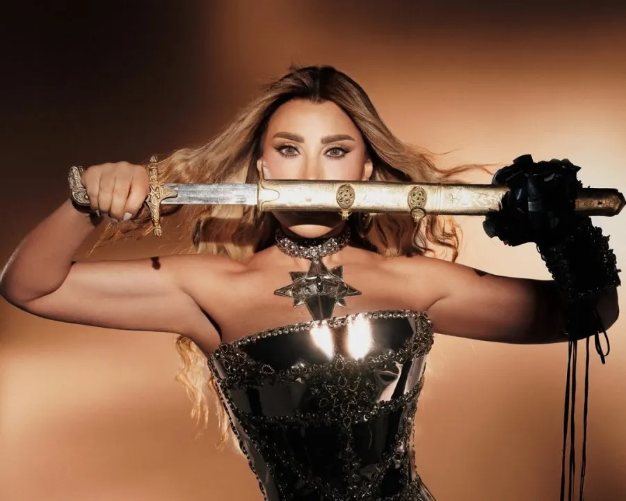 نجوى كرم ترتدي من نيكولا جبران  - الصورة من حسابها على انستغرام