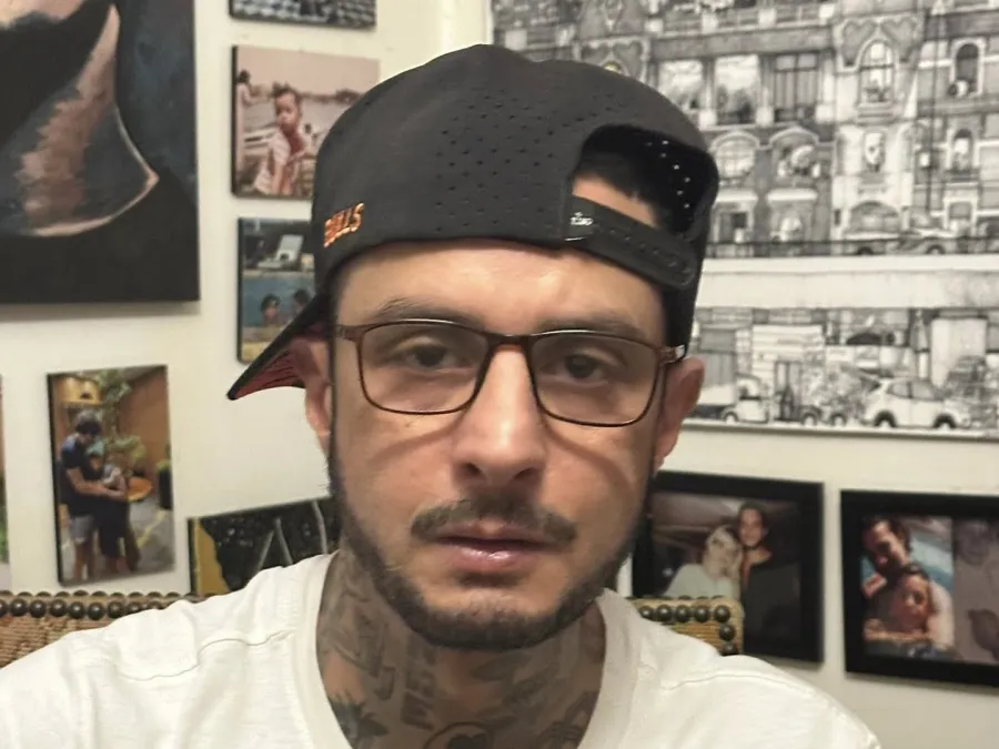 أحمد الفيشاوي بشخصية سفّاح التجمع- الصورة من حساب المخرج محمد صلاح العزب