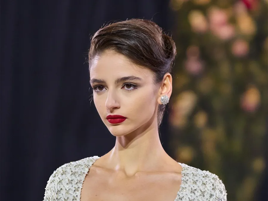 كيف تختارين كريم الأساس المناسب لبشرتك في الجو البارد 