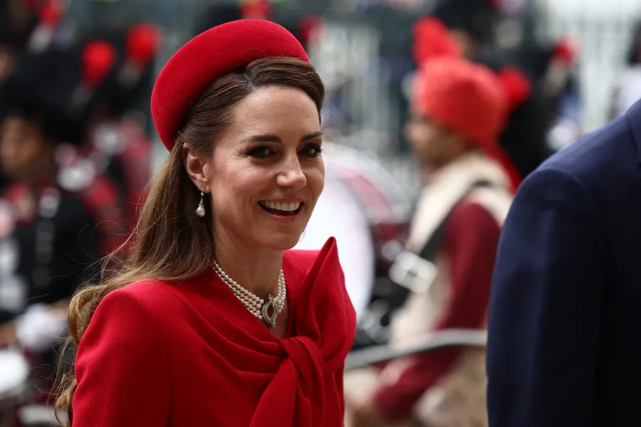 كيت ميدلتون في كنيسة وستمنستر في لندن 2025 (Kate Middleton at Westminster Abbey in London). مصدر الصورة: HENRY NICHOLLS / AFP