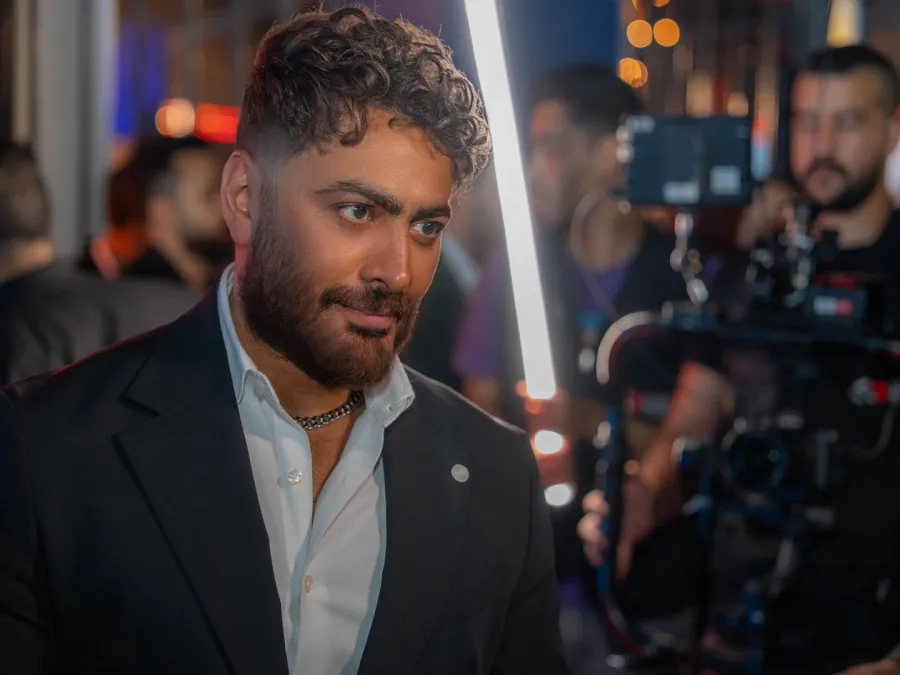 تامر حسني- الصورة من صفحته على فيسبوك