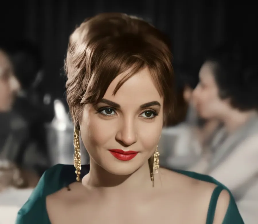 شادية - الصورة من صفحتها الرسمية على الفيس بوك