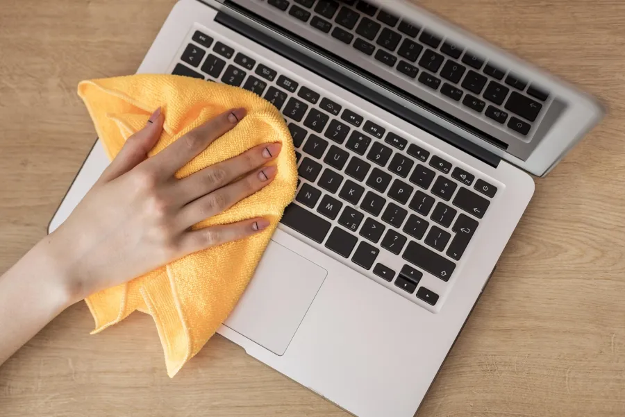 العناية بنظافة الكمبيوتر