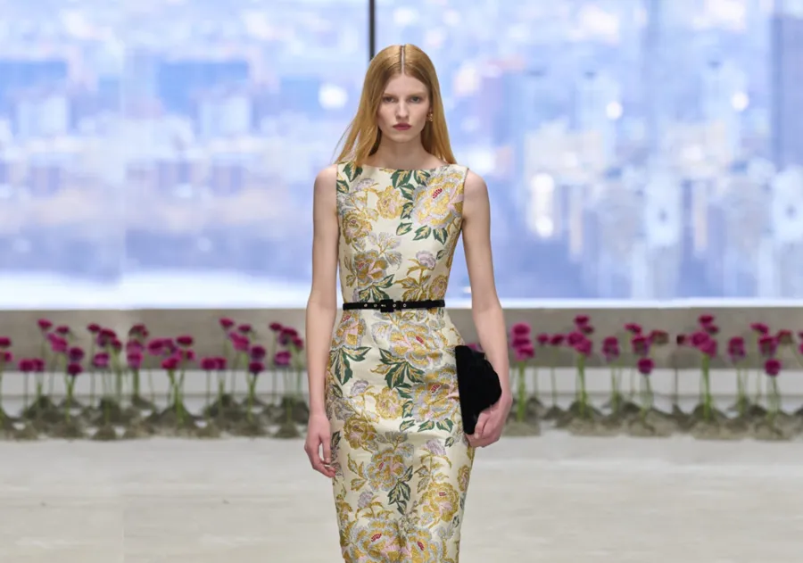 فستان من كارولينا هيريرا Carolina Herrera -الصورة من Launchmetrics/Spotlight ©