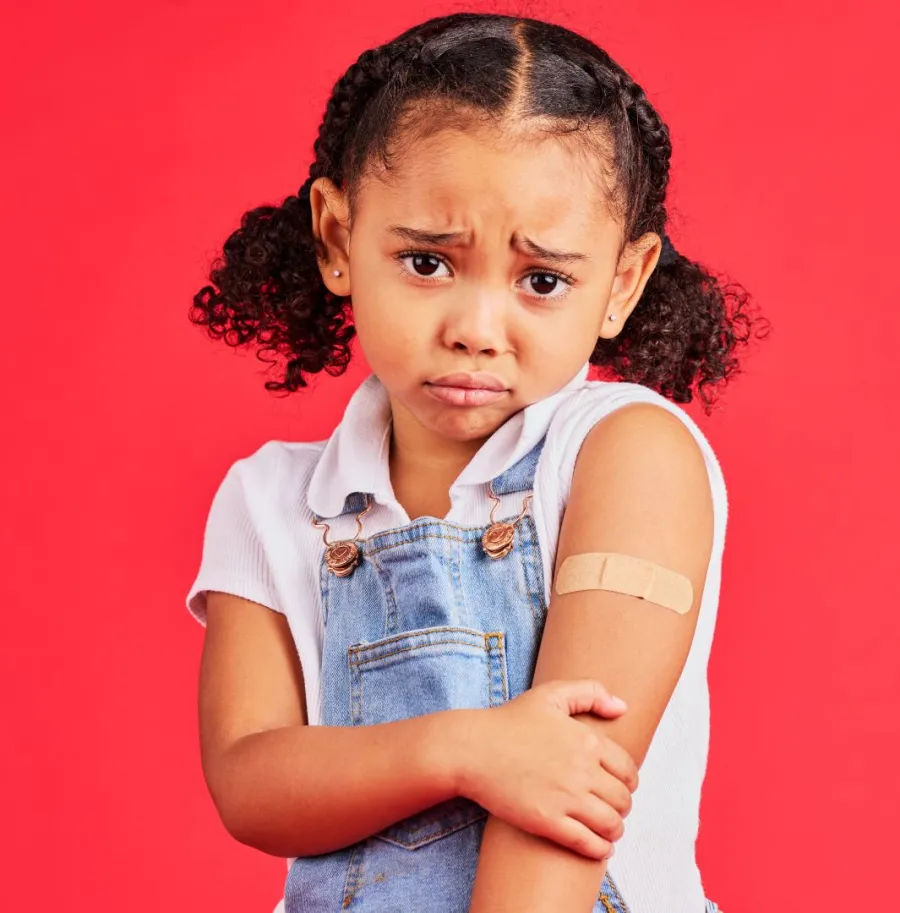 صورة طفلة خائفة