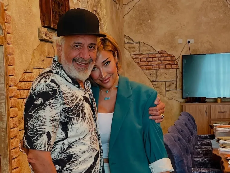 أيمن زيدان وابنته نورا- الصورة من حسابها على إنستغرام