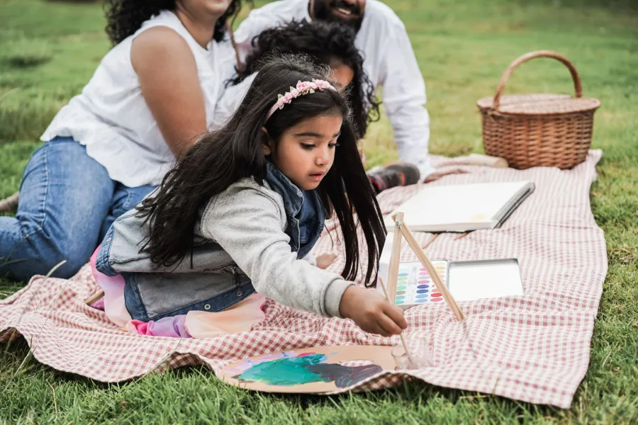 صورة عائلى في الحديقة