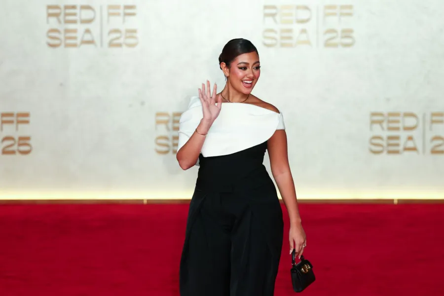 ماريا بحراوي على سجادة مهرجان البحر الأحمر السينمائي 2025- (مصدر الصورة Tim P. Whitby/Getty Images for The Red Sea International Film Festival)