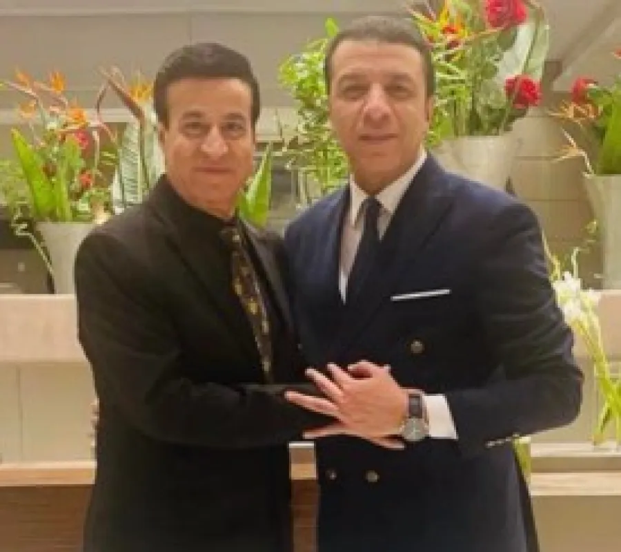 مصطفى كامل وحلمي عبد الباقي- الصورة من حساب الأخير على فيس بوك